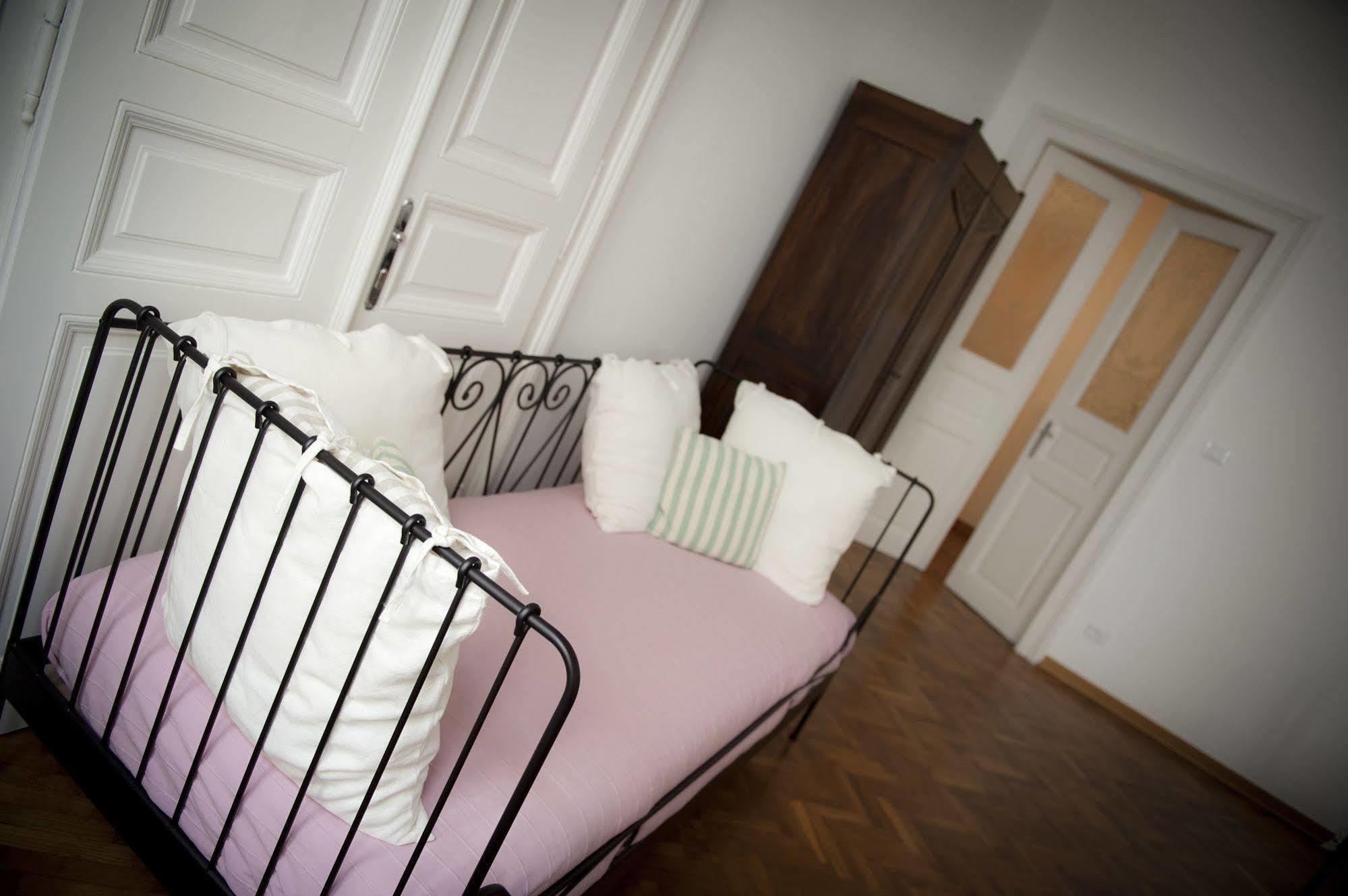 Domus Liberta - Boutique Rooms Trieste Eksteriør bilde