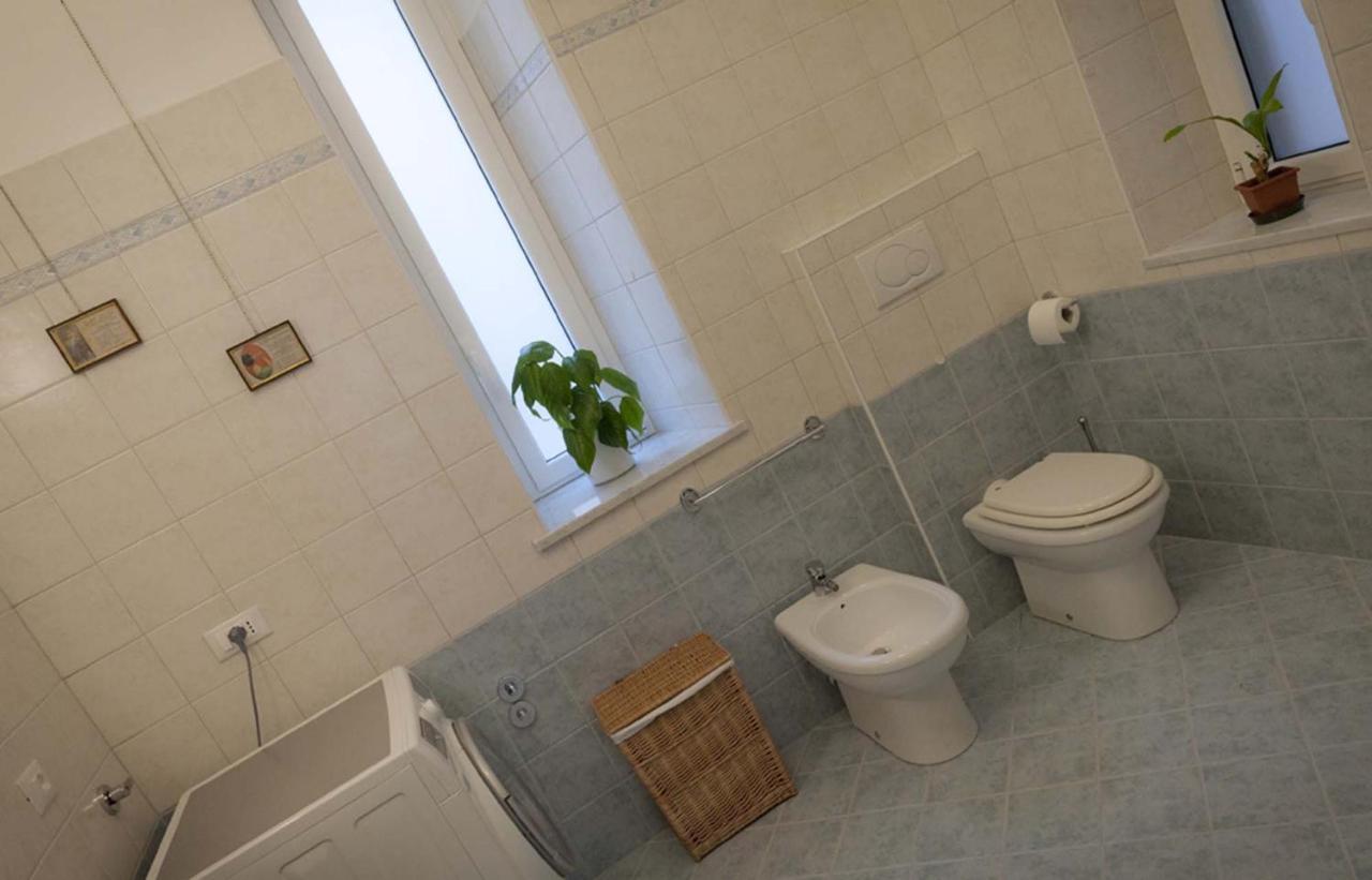 Domus Liberta - Boutique Rooms Trieste Eksteriør bilde